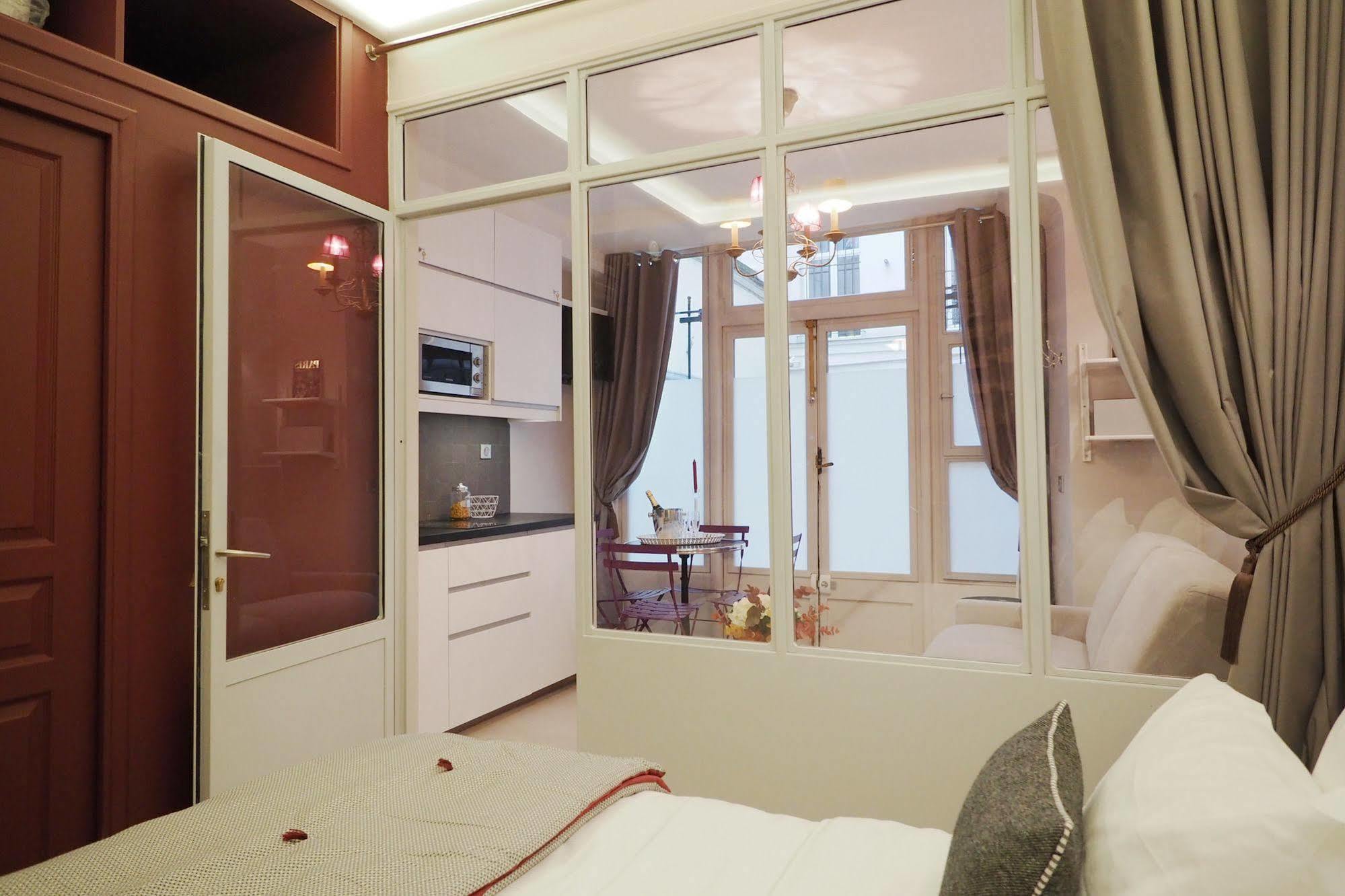 Palais Royal Chicsuites Париж Экстерьер фото