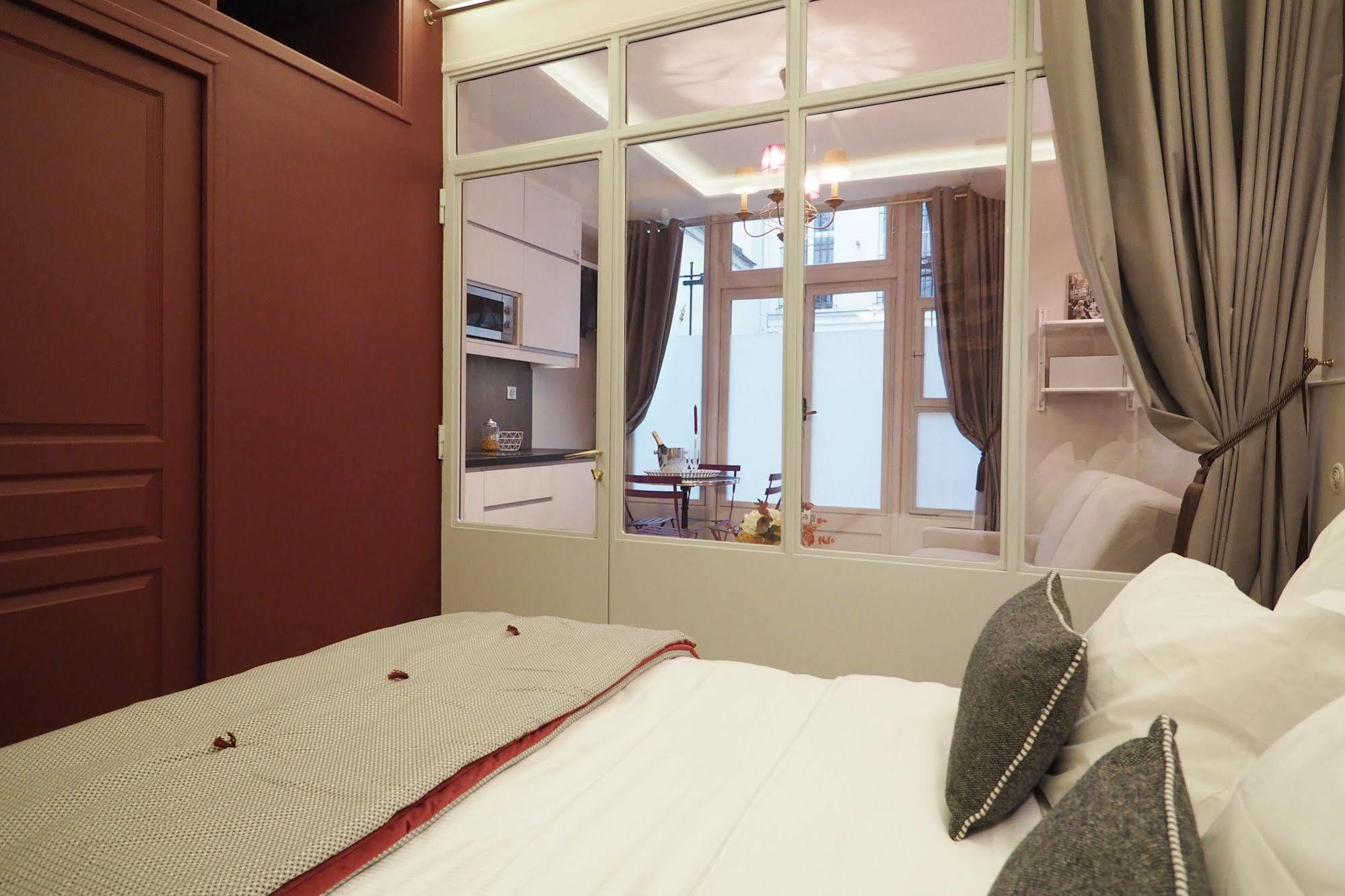Palais Royal Chicsuites Париж Экстерьер фото