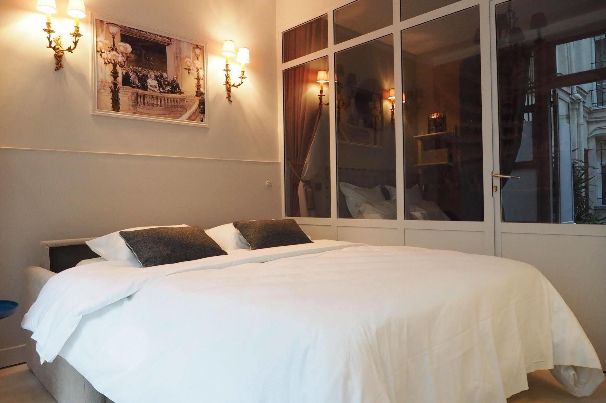 Palais Royal Chicsuites Париж Экстерьер фото